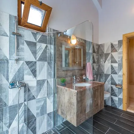 My Heart Sauna And Indoor Heated Pool Villa